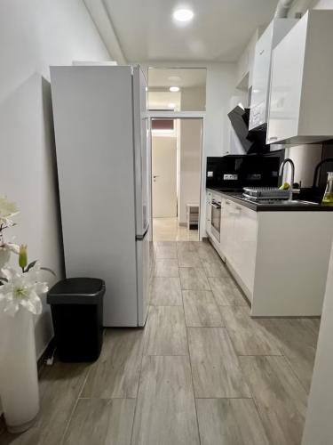 cba44e25-de55-459a-a4c0-55df01069671